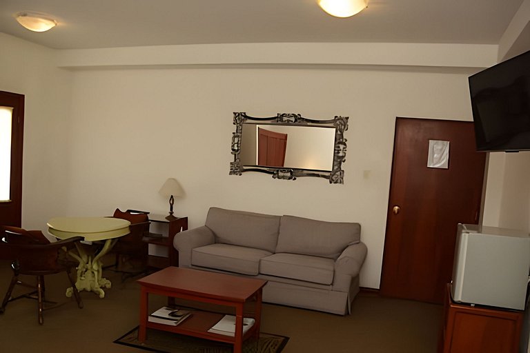 Suite Ejecutiva en "Ayacucho", Ideal para Trabajo