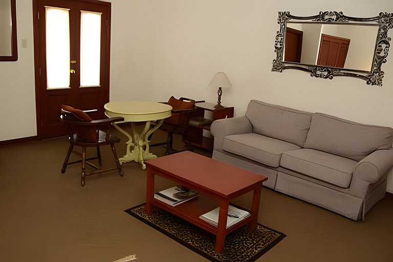 Suite Ejecutiva en "Ayacucho", Ideal para Trabajo