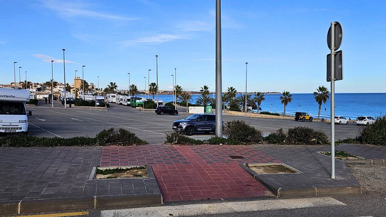 Dpto. familiar cerca de la playa en "Alicante"